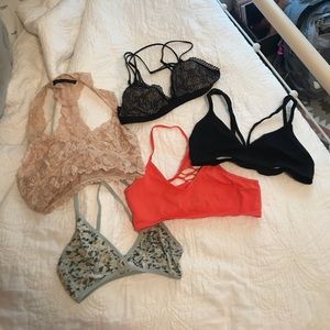 Brallete bundle FREE PEOPLE, VS